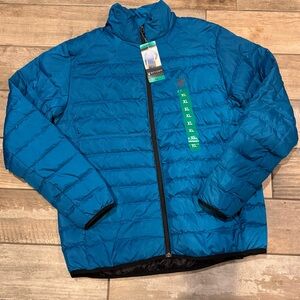 NWT Spyder Men’s hooded puffer jacket. Size XL